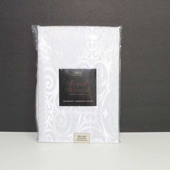 Trends Collection Royal Damask Tablecloth Oblong White Shimmer 60 in X 84 in - Picture 2 of 11
